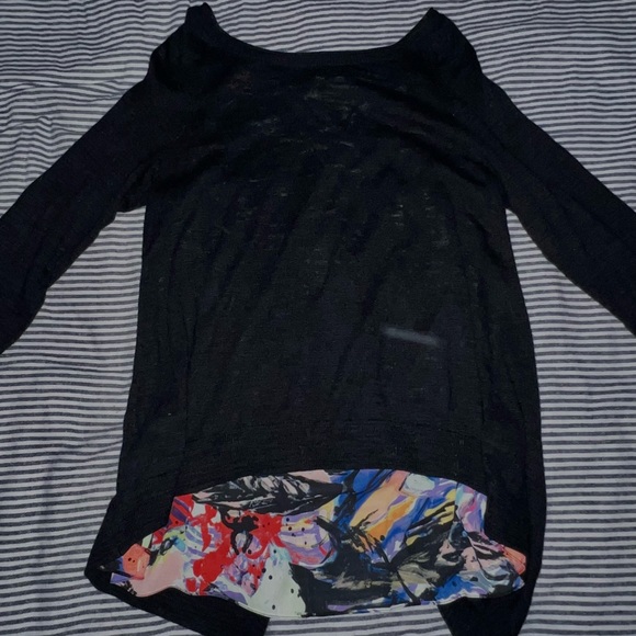 Moth for Anthropologie Black Floral Peekaboo Pullover Sweater size Small S - Picture 3 of 4